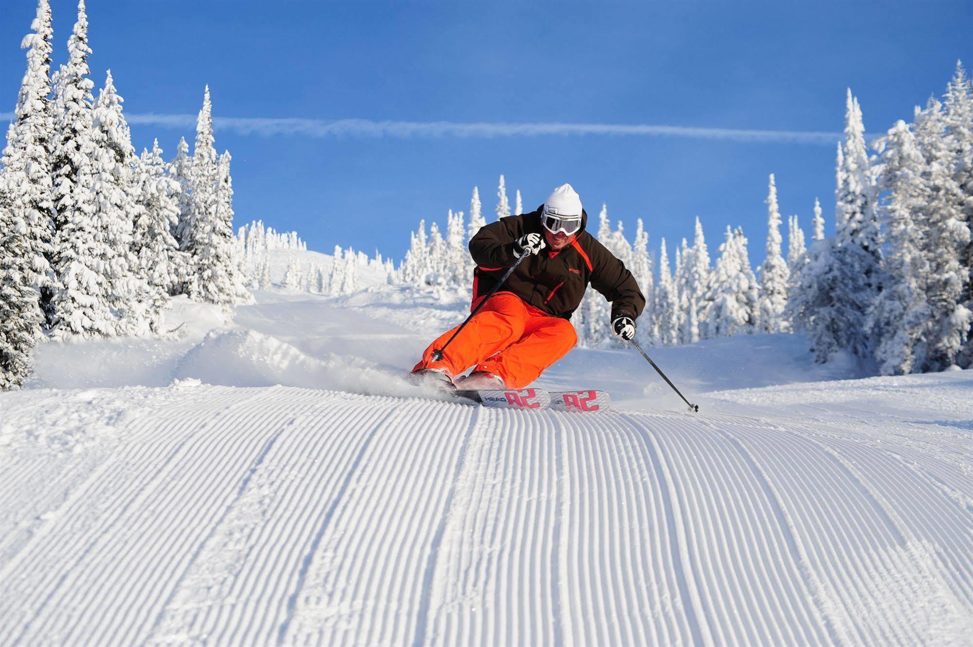 Stonebridge Lodge Big White Ski Resort Exterior photo