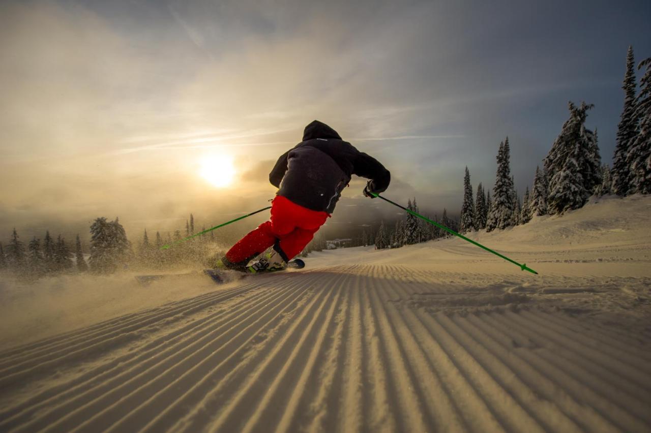 Stonebridge Lodge Big White Ski Resort Exterior photo